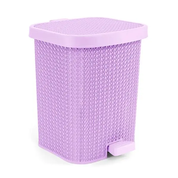 Medium-sized wastebasket