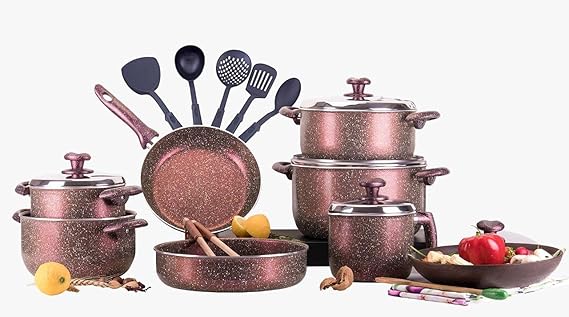 052 Nova 11-Piece Mixed Set: Pots (18/20/24/30 cm), Frying Pan (24 cm), and 2 Pot Holder